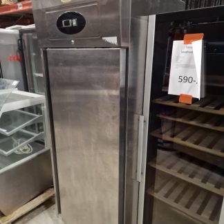 RST Külmik Tefcold RK710 ratastel 600×400 pagariplaadisiinidega