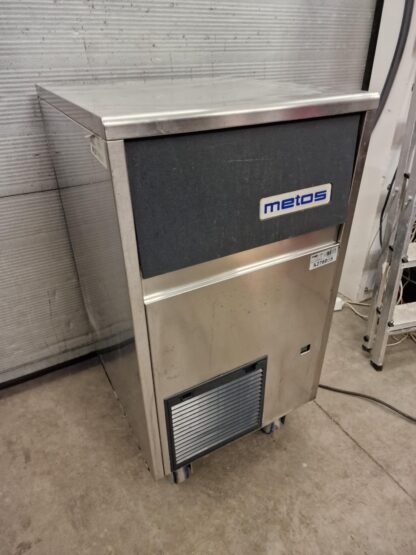 JÄÄKUUBIKUMASIN METOS /BREMA CB425A