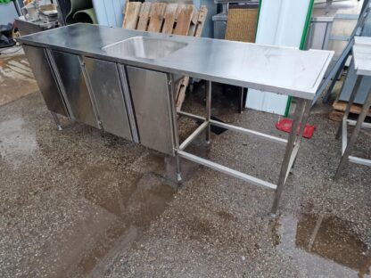 RST Roostevab laud koos kappide ja valamuga 230×650×900 - Image 2