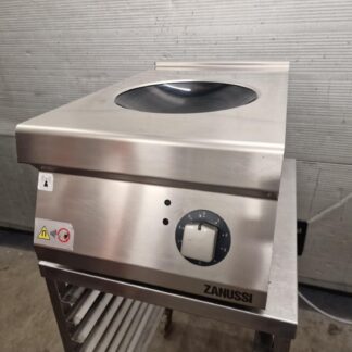 Wok pliit induktsioon Zanussi Z7INEDW00P