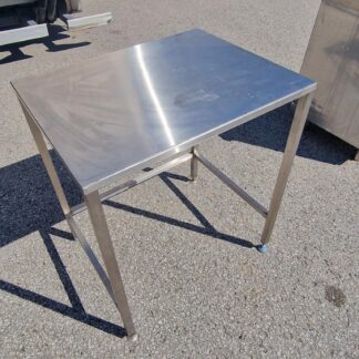RST Roostevaba laud 600×770×900