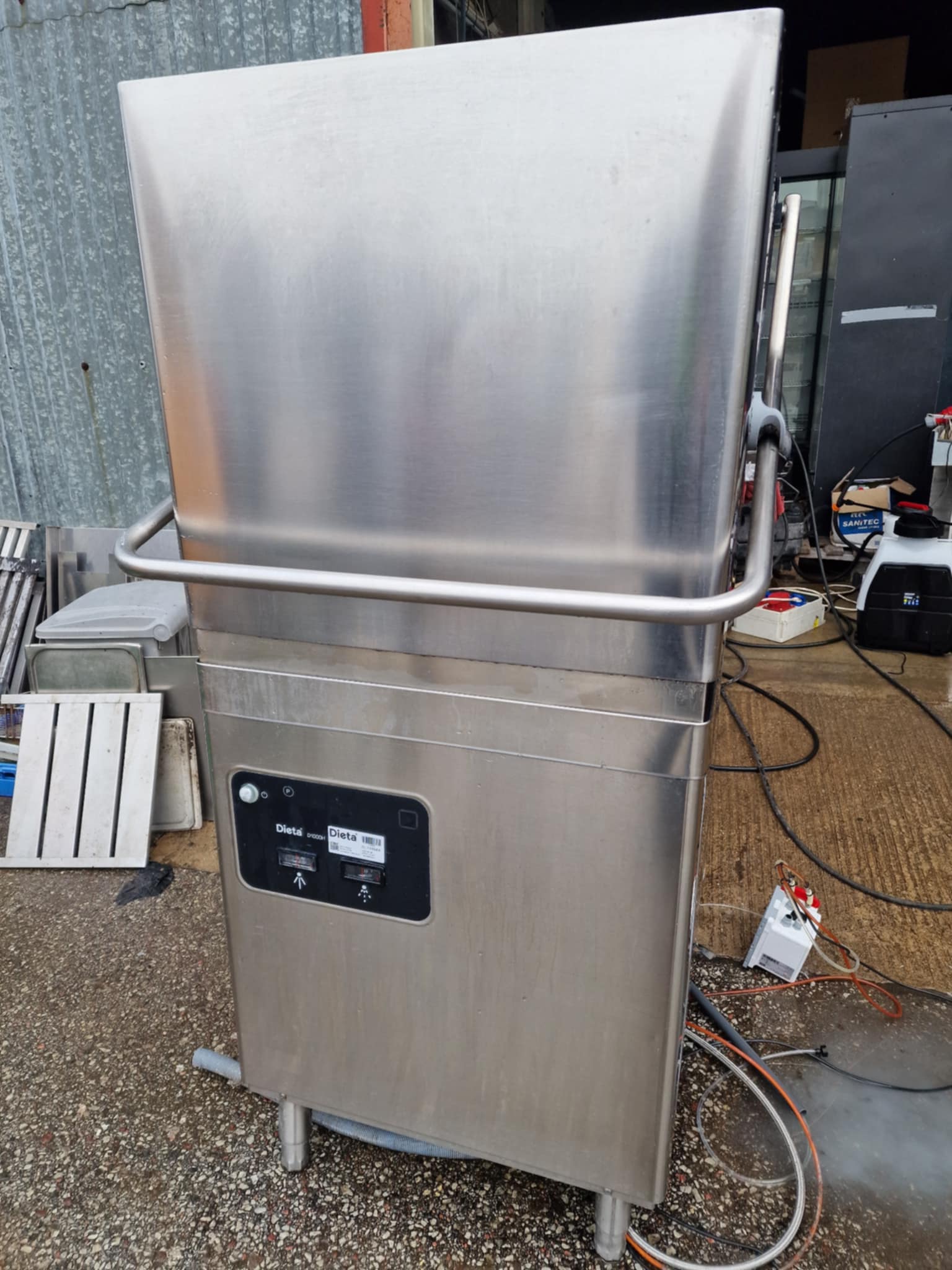 Kuppelnõudepesumasin Dieta D1000H