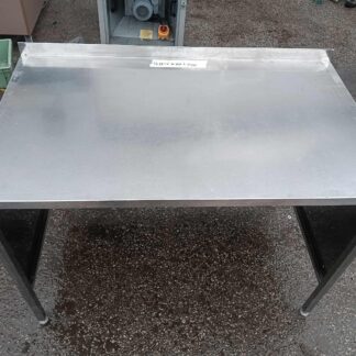 RST Roostevaba laud 1200×700×940
