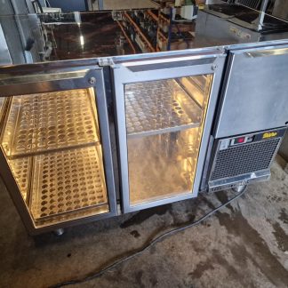 Baari letialune külmkapp külmsahtli ja klaasustega Bistro 1200×650×870