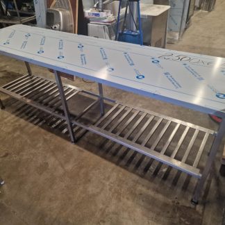 RST Roostevaba laud 2500×650×900