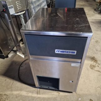 Jääkuubikumasin Metos CB425A