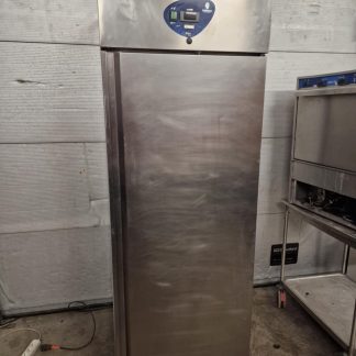 RST Külmkapp Desmon SM7