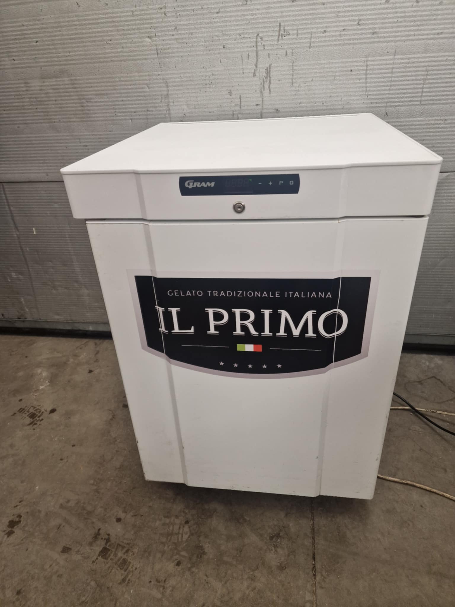 Letialune sügavkülmkapp Gram F210 LG