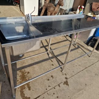 RST Roostevaba laud koos valamu ja sodisõelaga 2000×650×900