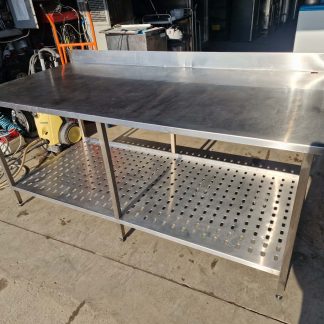 RST Roostevaba laud koos suure tasapinna ja alusriiuliga 1900×900×900