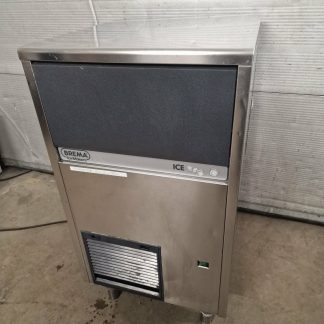 Jääkuubikumasin Brema CB425A