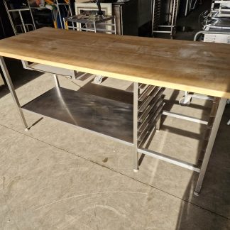 Pagarilaud puitplaadiga ja siinidega 2000×800×900