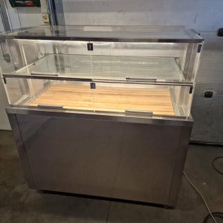 Iseteenenduslik külmvitriin Porkka D-DL1201CL-VIT