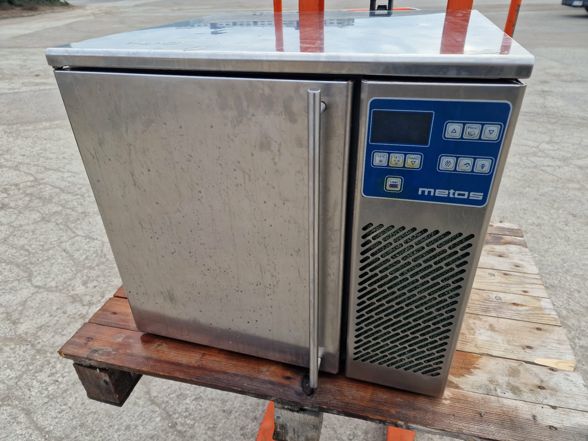 Kiirjahutuskapp Metos BF030AF