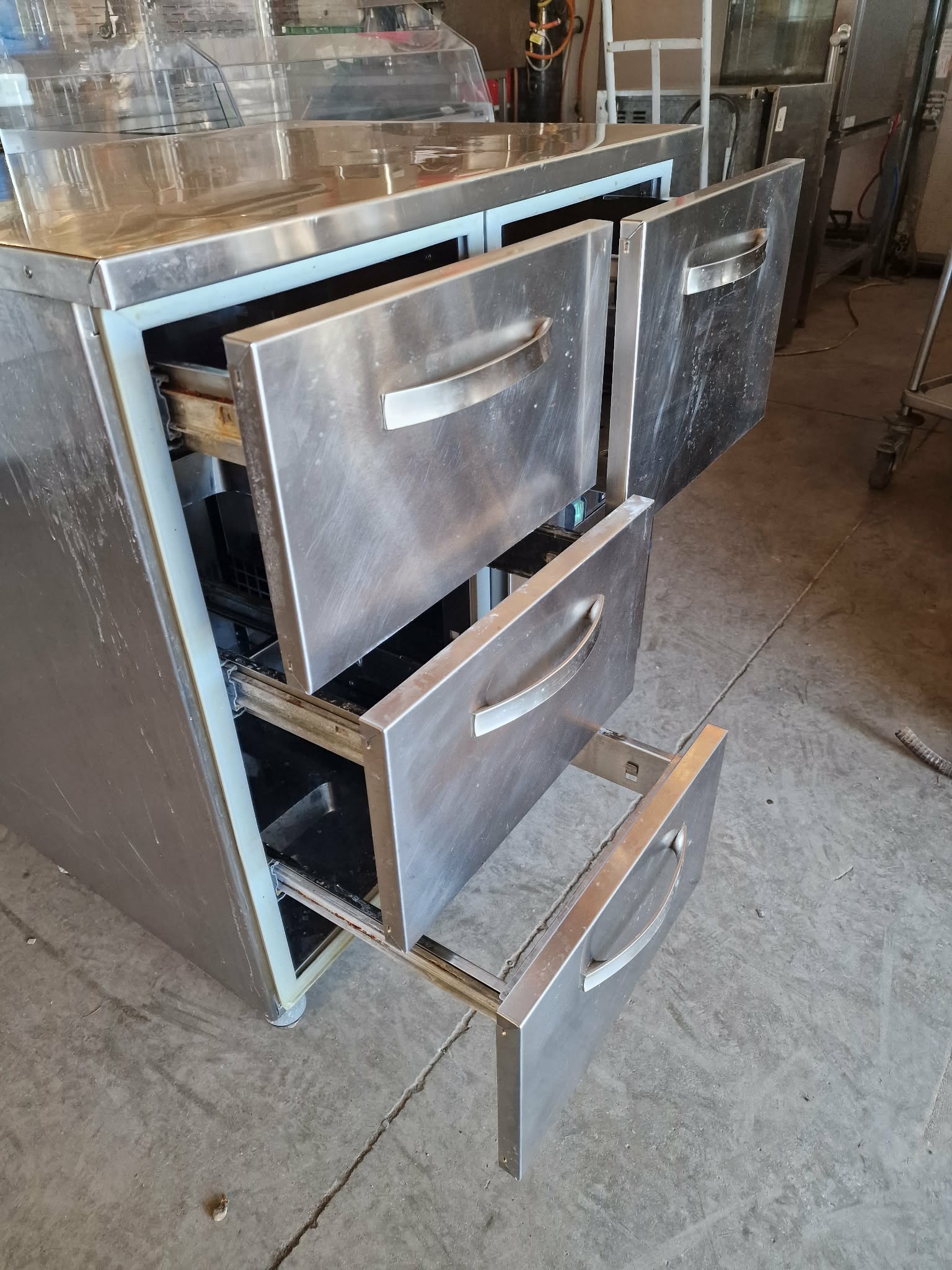 Külmlaud Inox IB383 / TSK-804 - Image 3