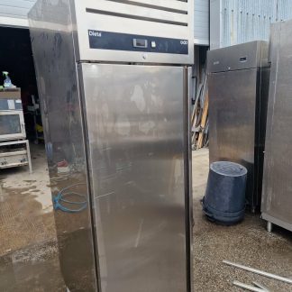 RST Roostevaba külmkapp Dieta GDECP-701 LED GN2/1