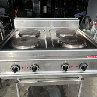 Lauapealne elektripliit Berto's E4FD8