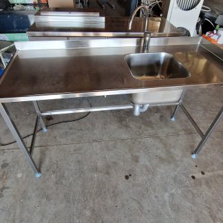 RST Roostevaba laud koos valamu ja nõudepesumasina avaga 1600×650×900