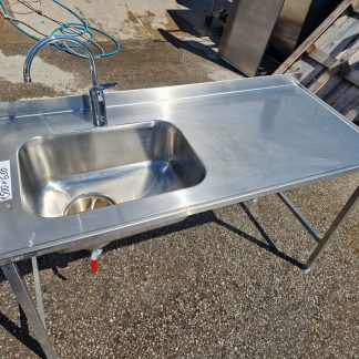RST Roostevaba laud koos valamu,nõudepesumasina avaga ja segistiga 1500×650×900