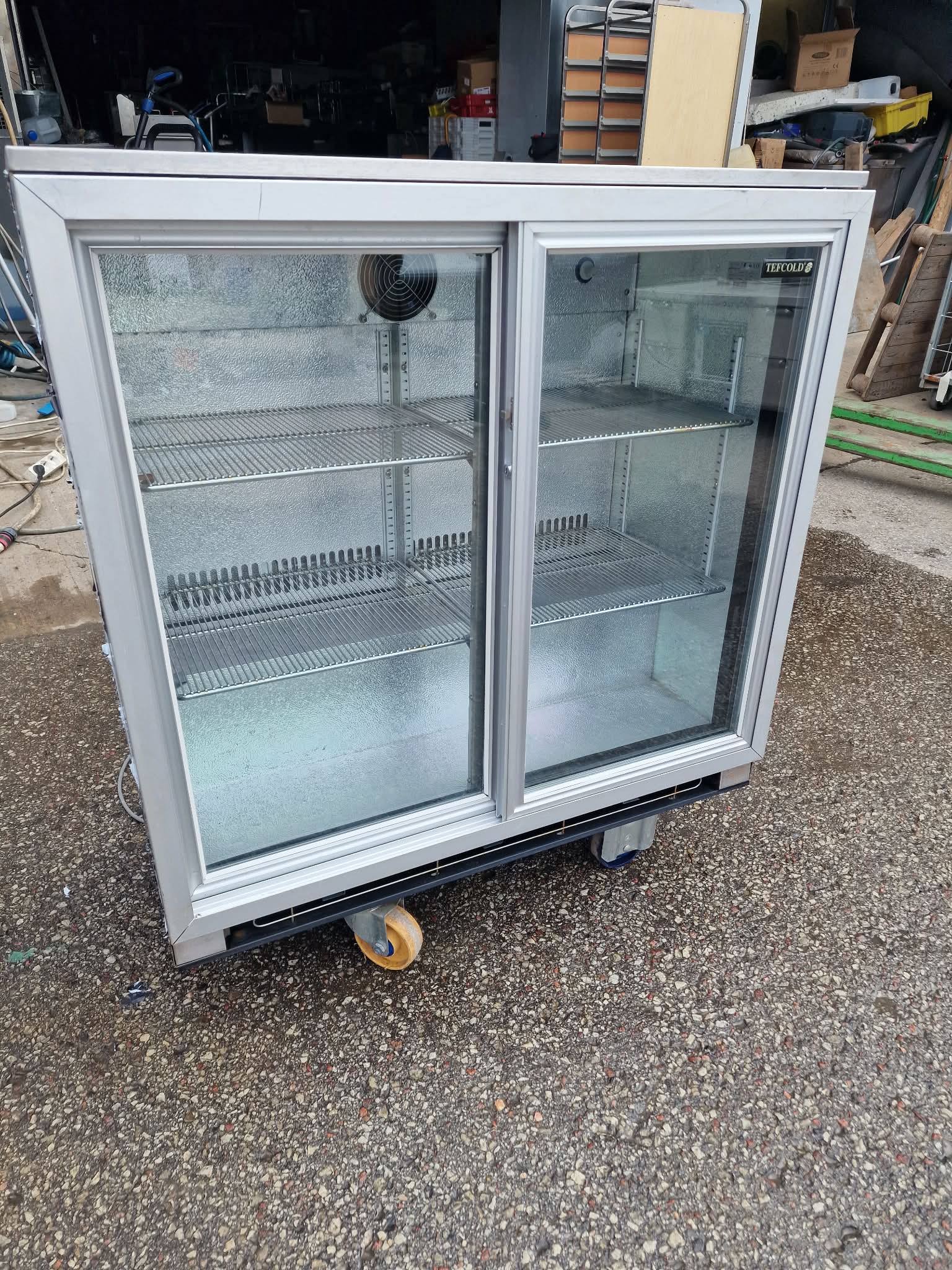Baari letialune külmakpp lükandustega Tefcold BA25S S/A