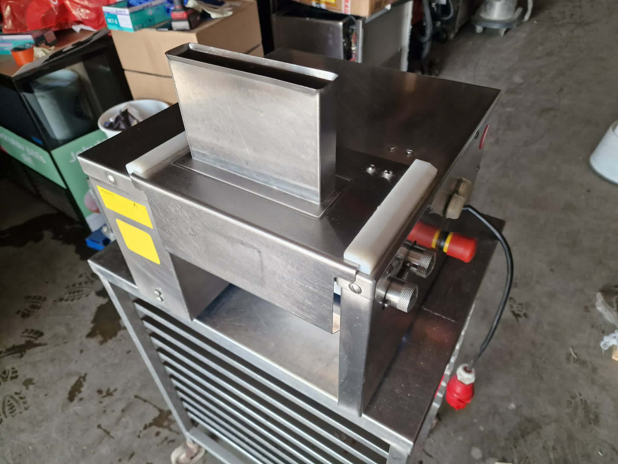Liha tenderisaator/Liha pehmendaja KT