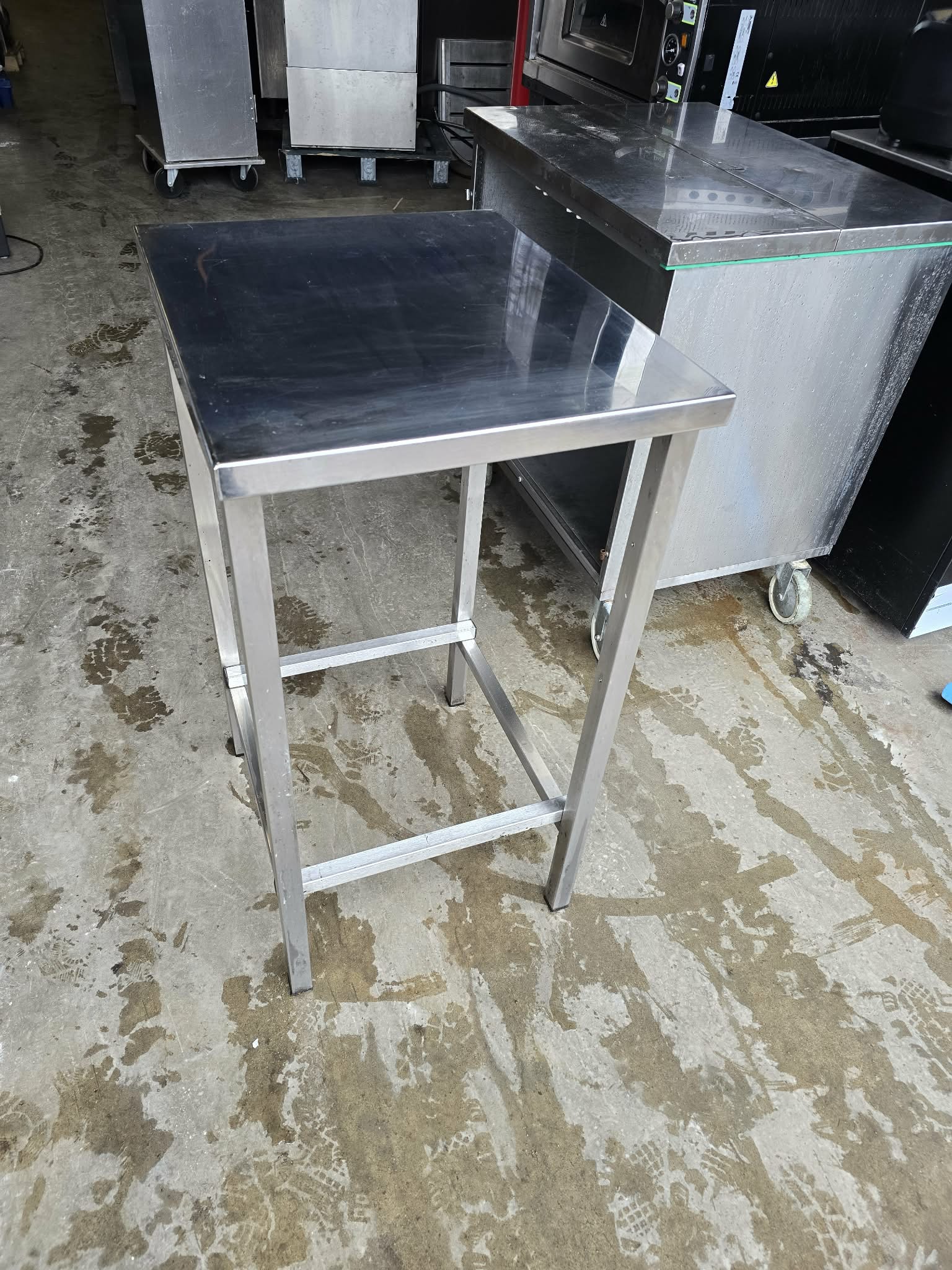 RST Roostevaba laud 450×550×900 - Pilt 3