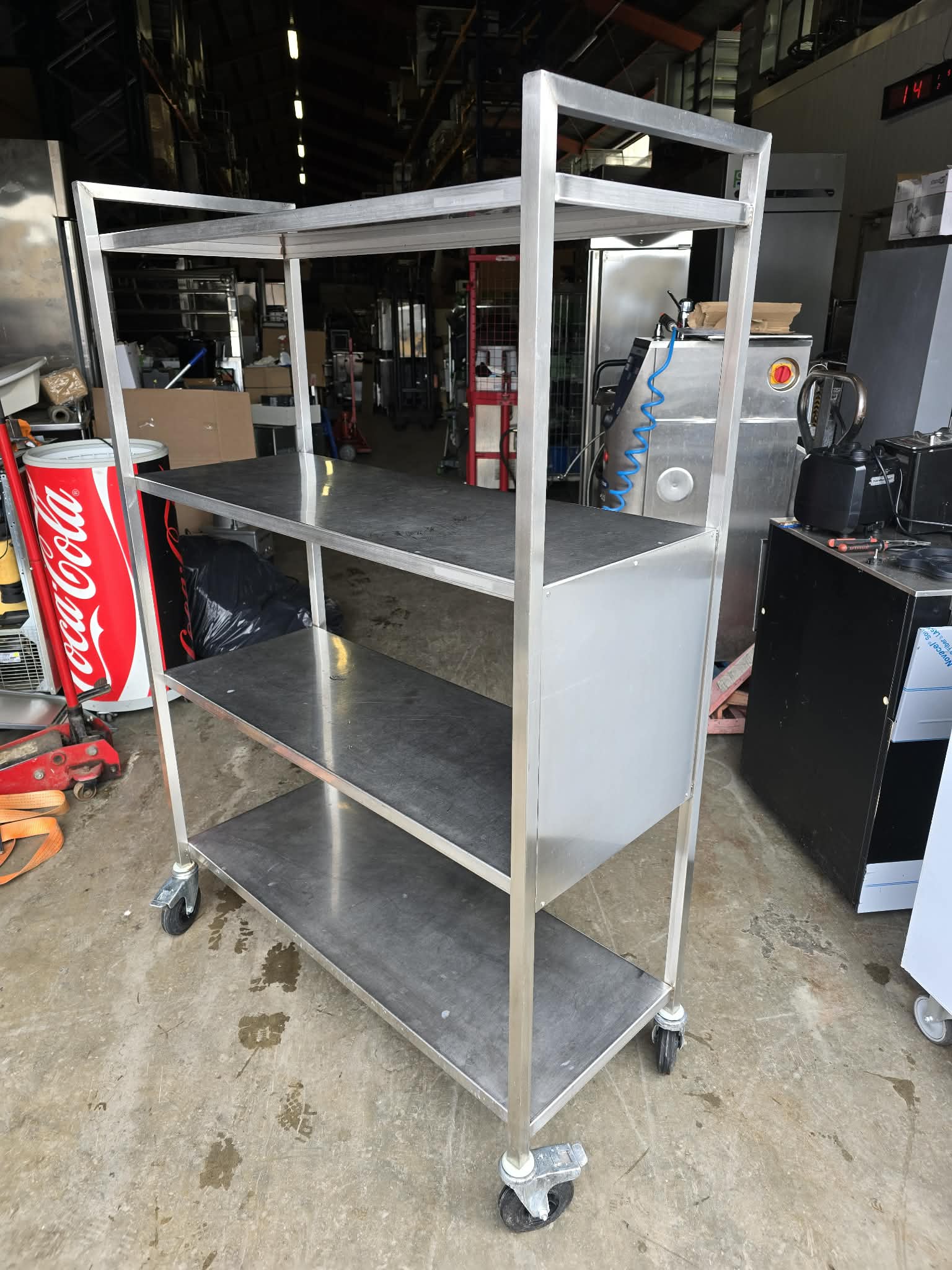 RST Roostevab riiul ratastel 1090×460×1600 - Pilt 3