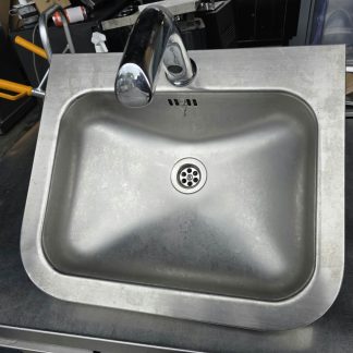 RST Roostevaba valamu seinakinnitusega koos automaat segistiga 480×400